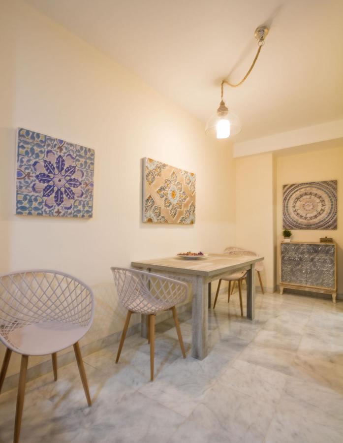 Charming Corners Romero Σεβίλλη Εξωτερικό φωτογραφία